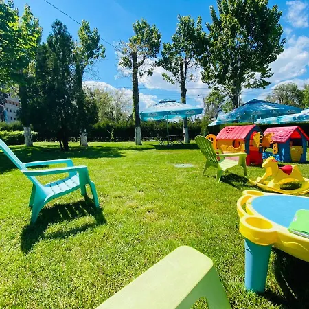 ホテル Marea Neagra 4*