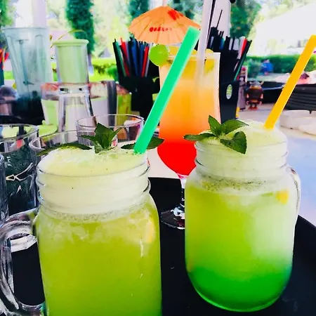 ホテル Marea Neagra