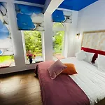 Marea Neagra 4*