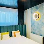 Marea Neagra 4*