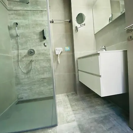 Marea Neagra Executive * Mamaia