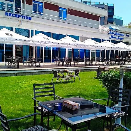 Hotel Marea Neagra